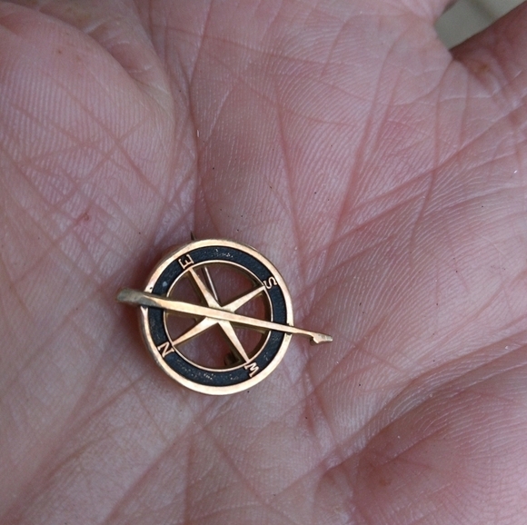 Vintage Other - Vintage 10K Yellow Gold Compass Tie Tac Pin Hat Pin